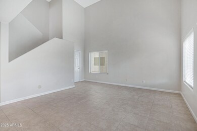 2715 E Windsor Ave-7