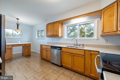 2825 John Marshall Hwy, Strasburg, VA 22657 - photo 5