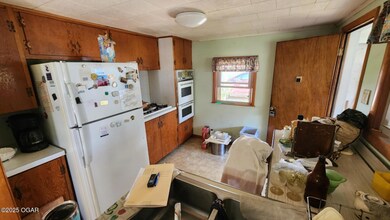 304 N Mckinley, Weir, KS 66781 - photo 6