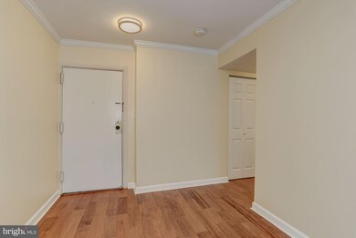 3109 Buccaneer Ct unit 1, Fairfax, VA 22031 - photo 2