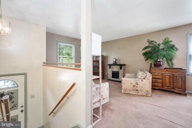 2432 Lodge Farm Rd, Sparrows Point, MD 21219 - photo 5