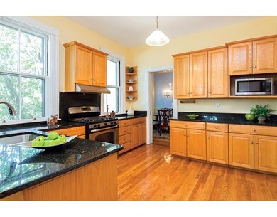 25 Hancock St, Auburndale, MA 02466 - photo 6