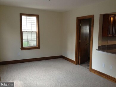 26 N Franklin St, Waynesboro, PA 17268 - photo 4