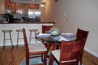 dining / kitchen