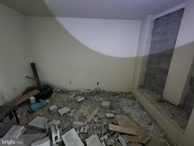 1011 N Monroe St, Baltimore, MD 21217 - photo 3