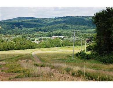 618 Trescovich Rd, Latrobe, PA 15650 - photo 3