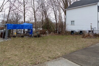 62 Rhode Island Ave, Pawtucket, RI 02860 - photo 4