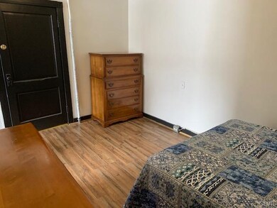 831 S Delaware Dr unit 2, Easton, PA 18042 - photo 4