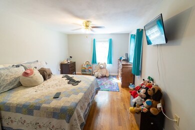 431 Rogers Ave, West Springfield, MA 01089 - photo 5