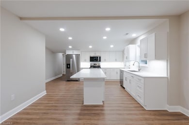 205 S Key St, Pilot Mountain, NC 27041 - photo 7