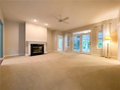 4607 Hogan Cir, Plainfield, IN 46168 - photo 4