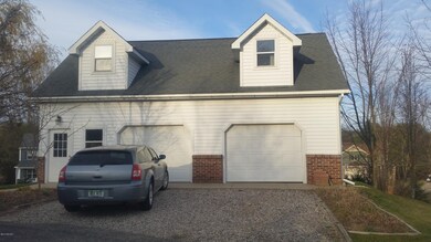 Ada Garage