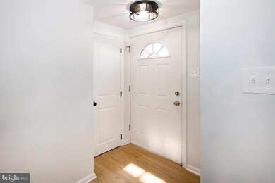 54 E Buckingham Ave, Mount Ephraim, NJ 08059 - photo 4