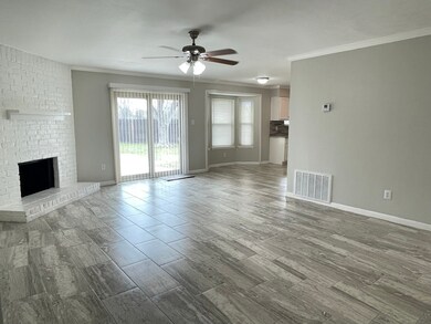 10202 Northview Dr, Houston, TX 77086 - photo 7