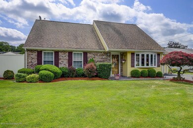 22 Newtons Corner Howell NJ-large-003-35