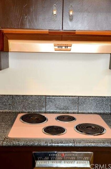 244 Hanover Dr, Costa Mesa, CA 92626 - photo 6