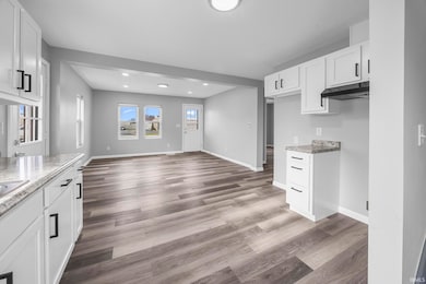 2916 Brosmer St, Jasper, IN 47546 - photo 7