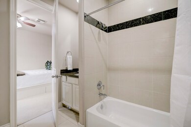 622 Rutland St unit C, Houston, TX 77007 - photo 7
