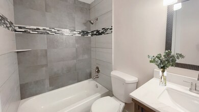 unlisted-address, Crystal Lake, IL 60014 - photo 7