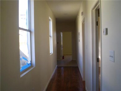 Foyer.