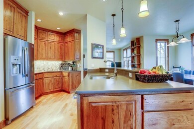 5 Kitchen