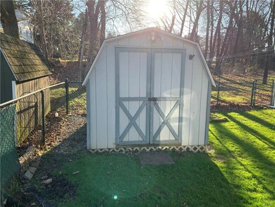 316 Lockridge Ln, Alburtis, PA 18011 - photo 3