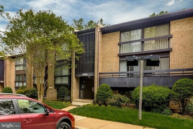 11564 Rolling Green Ct unit 101, Reston, VA 20191 - photo 3