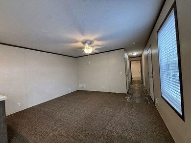 24663 Bellwood St unit 10, Harrison Township, MI 48045 - photo 4