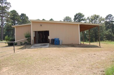 BARN SIDE WITH OVERHEAD DOOR