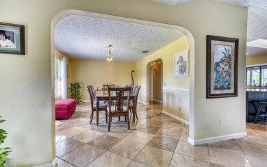 11526SWMeadowlarkCircle005