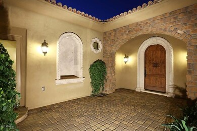 Night-Courtyard-Entry