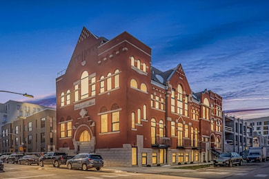 501 W Elm St unit 3, Chicago, IL 60610 - photo 5