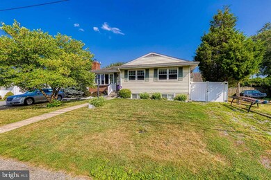 247 Asbury Rd, Pasadena, MD 21122 - photo 4