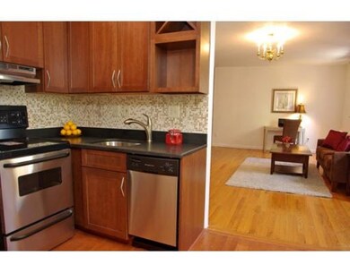32 Fleet St unit 5, Boston, MA 02113 - photo 3