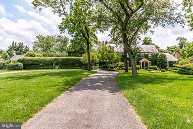 2001 and 2007 Whiteoaks Dr, Alexandria, VA 22306 - photo 5