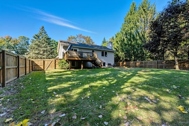 29-web-or-mls-DSC05256 Izabella Wood