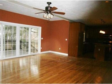 15 Lapierre St, Haverhill, MA 01832 - photo 4