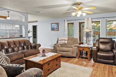 1413 Rodeo Dr, Murphy, TX 75094 - photo 3