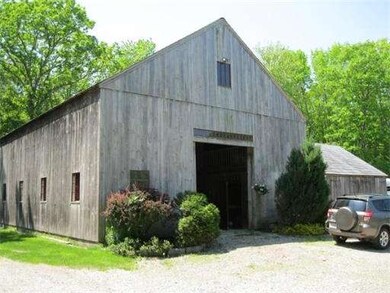 9 Old Common Rd, Sutton, MA 01590 - photo 2