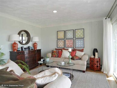 318 Seaside Dr, Jamestown, RI 02835 - photo 3