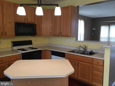 413 Greentree Cir, Abingdon, MD 21009 - photo 5