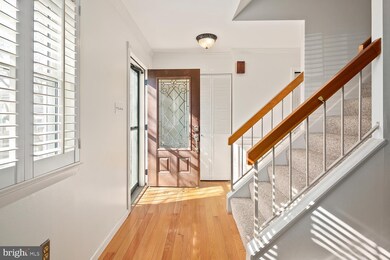 3023 White Birch Ct, Fairfax, VA 22031 - photo 2