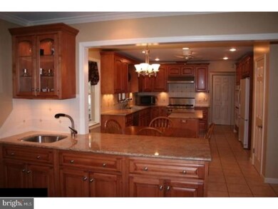 1754 Wynnewood Dr, Vineland, NJ 08361 - photo 4