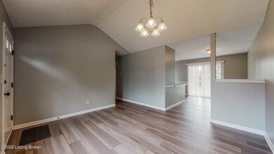 6104 Julie Kays Way Louisville KY 40258-