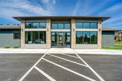 1805 SW Merryman Dr, Lee's Summit, MO 64082 - photo 7