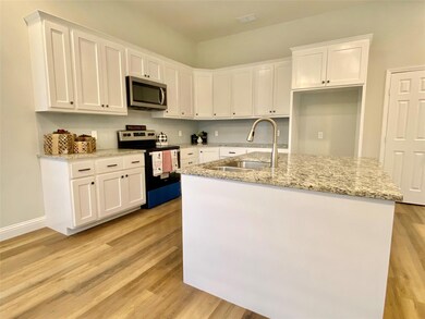 318 Hillcroft Rd, Fort Worth, TX 76108 - photo 2