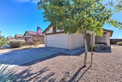 1033 East Greenlee Ave-3