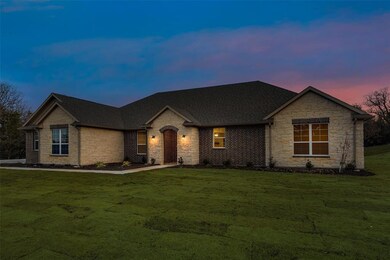 5212 Terrific Ln, Alvarado, TX 76009 - photo 3