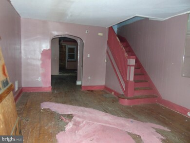 254 Grand Ave, Camden, NJ 08105 - photo 6