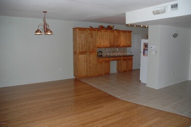 9945 W Tarrytown Ave, Sun City, AZ 85351 - photo 4